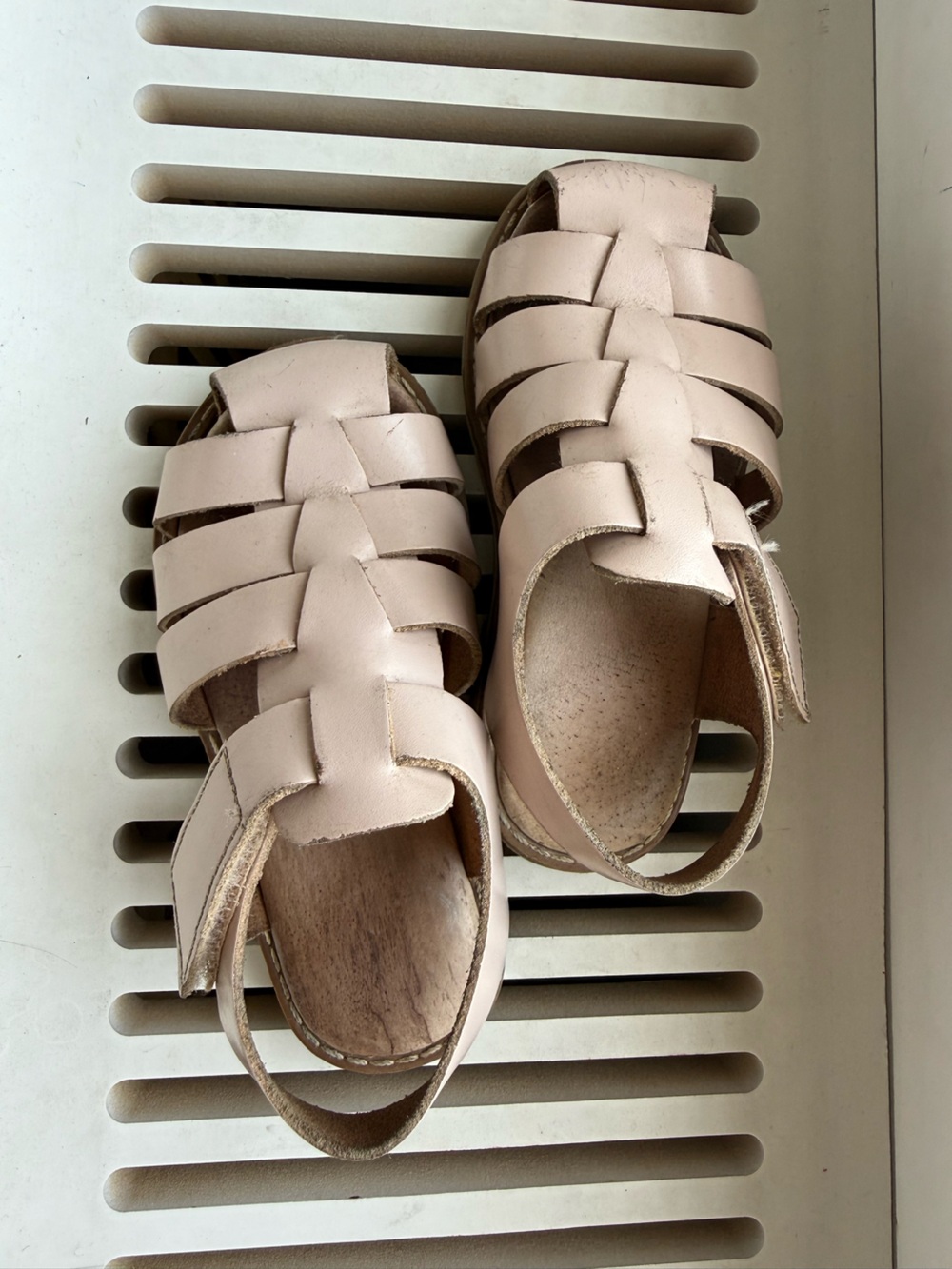 Papouelli London pale pink Momo fisherman sandal, sz 8 little kid - Picture 10 of 10